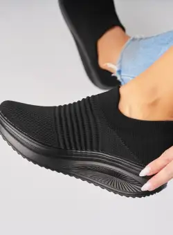 Adidasi Dama Negri din Textil Mabel