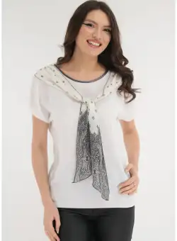 Bluza lejera alba cu esarfa bordurata