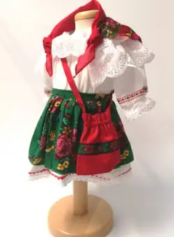 Costum Traditional Fetite Verde , 4 piese (1-7 ani )