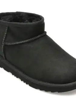 Ghete UGG negre, 113075K, din piele intoarsa