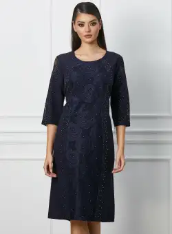 Rochie Adriana bleumarin cu dantela si perle
