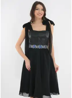 Rochie eleganta clos cu broderie albastra