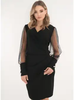 Rochie eleganta neagra accesorizata cu brosa in talie