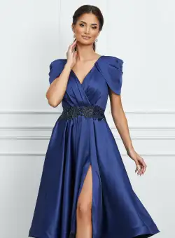 Rochie MBG bleumarin cu umeri bufanti si broderie in talie
