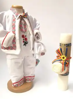 Set Botez Traditional Raul 14 Botez Traditional : costumas, lumanare