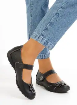 Balerini dama Eiras negri