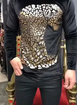 Bluza barbati cu imprimeu neagra B6127 6-3