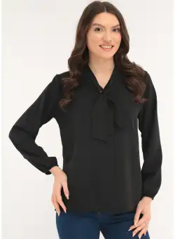 Bluza uni neagra cu esarfa la decolteu