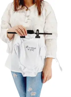 Body bebelus cu mesaj S-a nascut un print