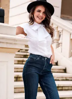 Camasa Dy Fashion alba cu funda la bust si volanase la maneci