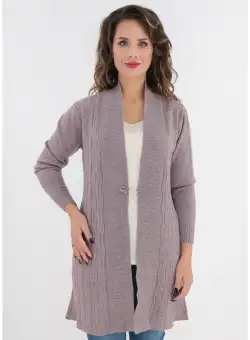 Cardigan cafeniu tricotat cu model in relief si brosa