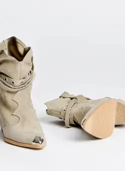 Ciocate Emira Piele Intoarsa cu Accesorii Argintii