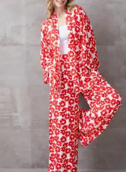 Compleu dama Rosu cu Flori