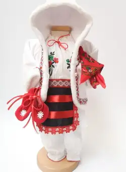 Costum national fete - Mira