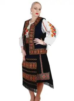 Costum Popular cu broderie traditionala Valentina