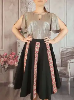 Fusta stilizata cu motive traditionale - Sorina 2