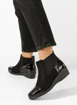 Ghete cu platforma negre Aversa