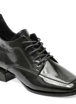 Ghete GRYXX negre, 531107, din piele naturala lacuita