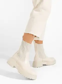 Ghete tip soseta Ezora bej