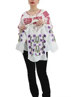 Ie traditionala fetite Alexandra 15