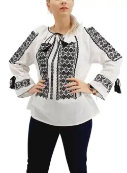 Ie Traditionala Hannah 4