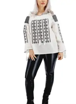 Ie Traditionala Ionica 7