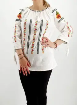 Ie Traditionala Marcelina