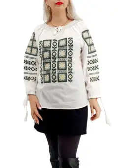 Ie Traditionala Medeea