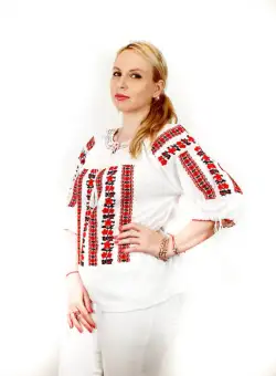 Ie Traditionala Oxana