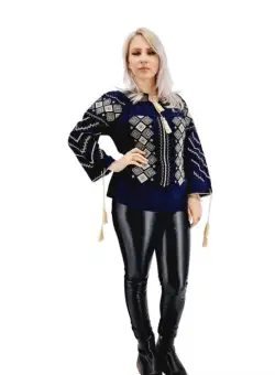 Ie Traditionala Pemota nr 72