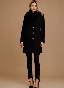 Palton scurt matlasat negru cu guler detasabil