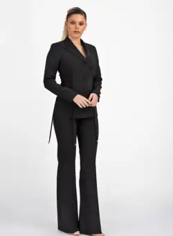 Pantaloni evazati negri cu talie inalta si inchidere in partea din fata