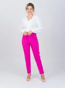 Pantaloni office cu dunga si nasturi decorativi