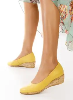 Pantofi cu platforma galbeni Sonia
