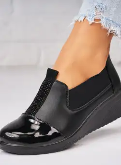 Pantofi dama casual Negri din Piele Ecologica Ekum