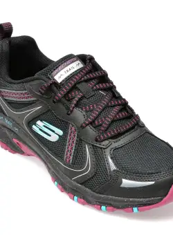 Pantofi SKECHERS negri, HILLCREST, din material textil
