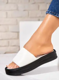 Papuci/Slapi Albi din Piele Ecologica Lera