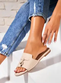 Papuci/Slapi Bej din Piele Ecologica Intoarsa Lorie