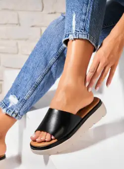 Papuci/Slapi Negri din Piele Ecologica Nissy