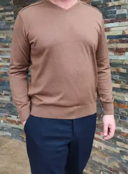 Pulover 222 camel Magnetic