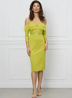 Rochie Amalia lime cu pene si perle la bust