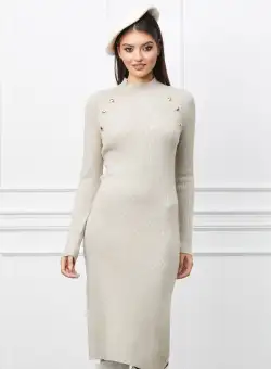 Rochie Betty ivory din tricot reiat cu nasturi la bust