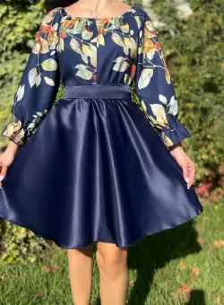 Rochie cu motive florale eleganta Teo