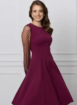 Rochie Dy Fashion bordo cu buline catifelate pe maneci
