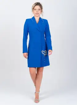 Rochie eleganta tip sacou cu detalii pretioase si slit pe picior