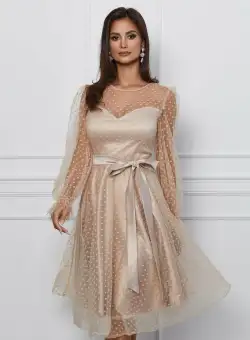 Rochie MBG ivory din tull cu buline si cordon satinat in talie