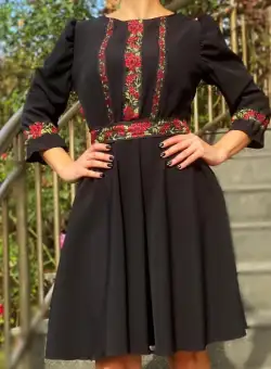 Rochie Traditionala Trandafira