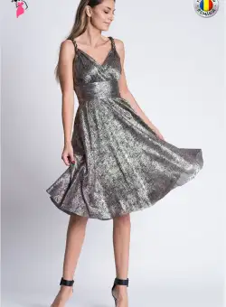 Rochie Xara de seara din material vaporos cu decolteu petrecu