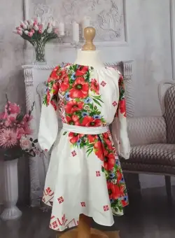 Rochita cu motive traditionale cu Maci