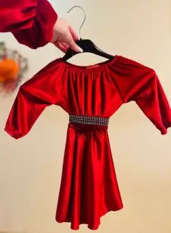 Rochita cu tematica Craciun din catifea Cati